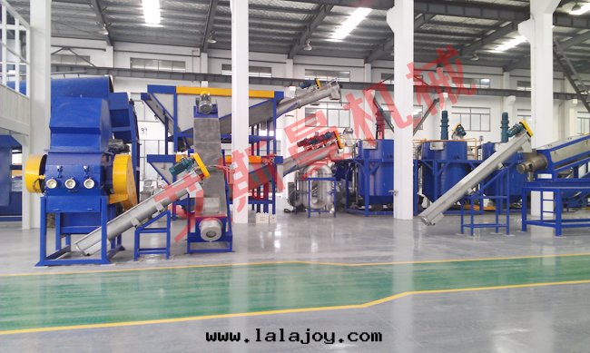 PET瓶(píng)片(piàn)回(huí)收(shōu)清(qīng)洗線(xiàn)