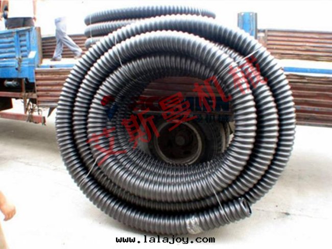 PE碳素螺旋管(guǎn)生(shēng)産線(xiàn)