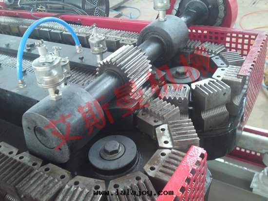 PE單壁(bì)波(bō)紋管(guǎn)生(shēng)産線(xiàn)