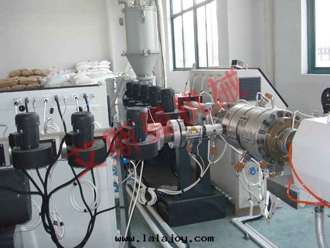 PPR,PERT管(guǎn)材生(shēng)産線(xiàn)