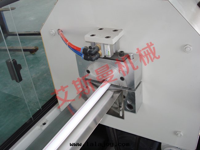 PPR,PERT管(guǎn)材生(shēng)産線(xiàn)