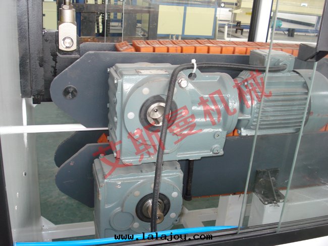 PPR,PERT管(guǎn)材生(shēng)産線(xiàn)