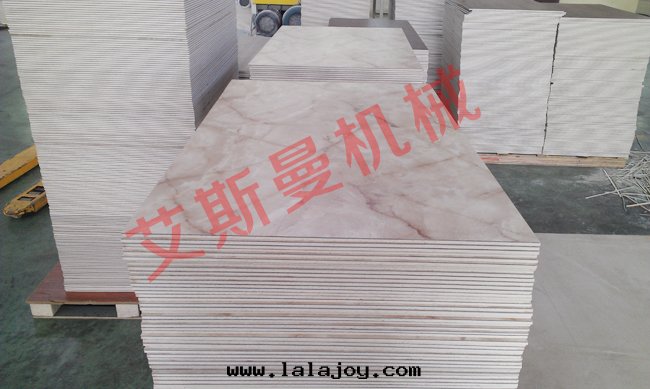 PVC共(gòng)擠发泡板生(shēng)産線(xiàn)