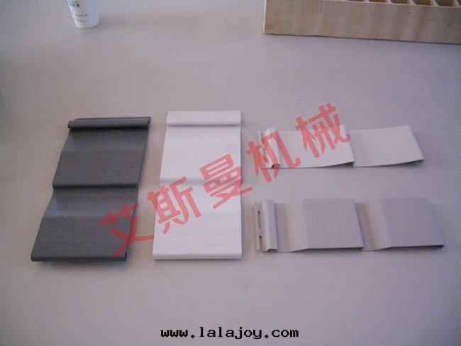 PVC挂壁(bì)板生(shēng)産線(xiàn)