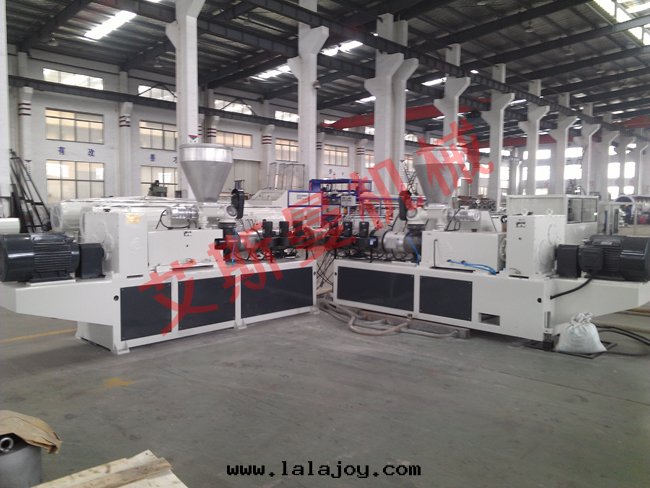 PVC solid pipe production line