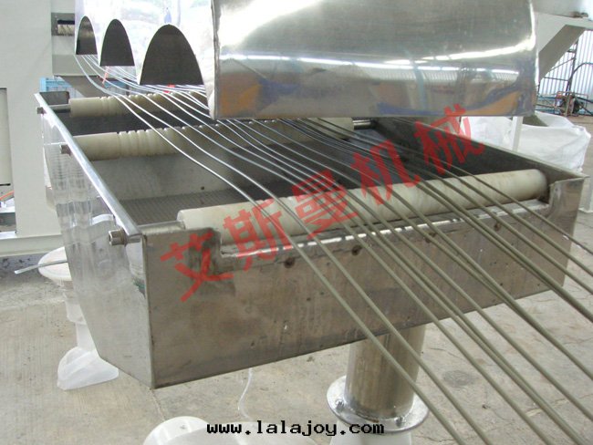 PE、PP薄膜造粒(lì)生(shēng)産線(xiàn)