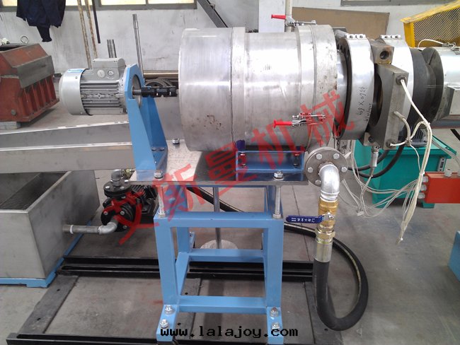 PE,PP 片(piàn)狀料造粒(lì)生(shēng)産線(xiàn)