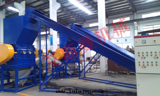 PET瓶(píng)片(piàn)回(huí)收(shōu)清(qīng)洗線(xiàn)