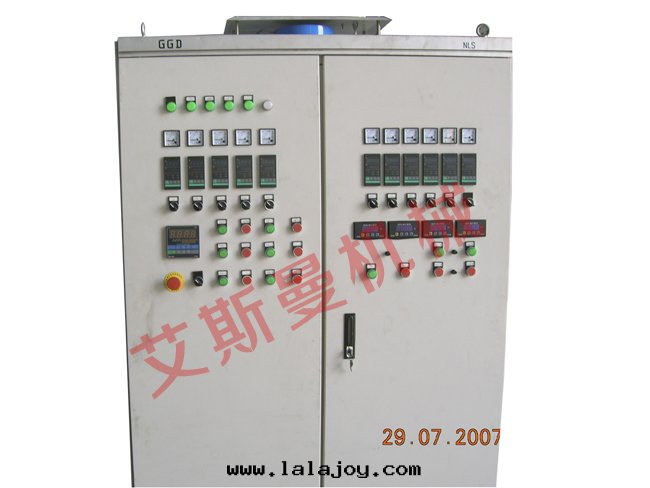 TSK同(tóng)向(xiàng)平双(shuāng)造粒(lì)生(shēng)産線(xiàn)