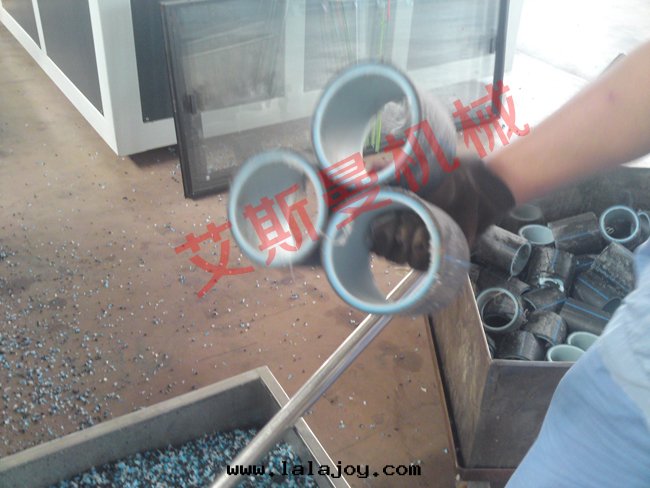 管(guǎn)型片(piàn)材破碎機(jī)