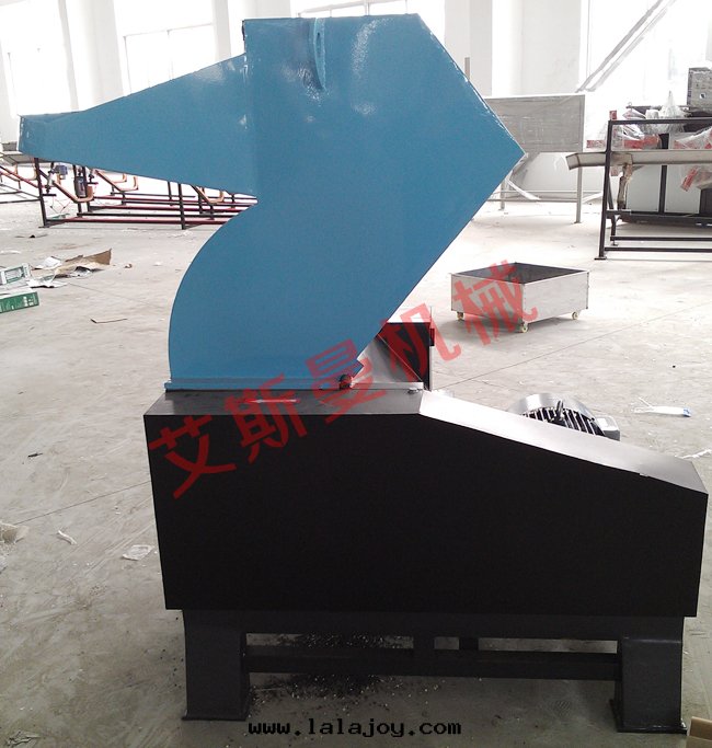 管(guǎn)型片(piàn)材破碎機(jī)