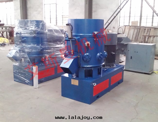 团(tuán)粒(lì)機(jī)