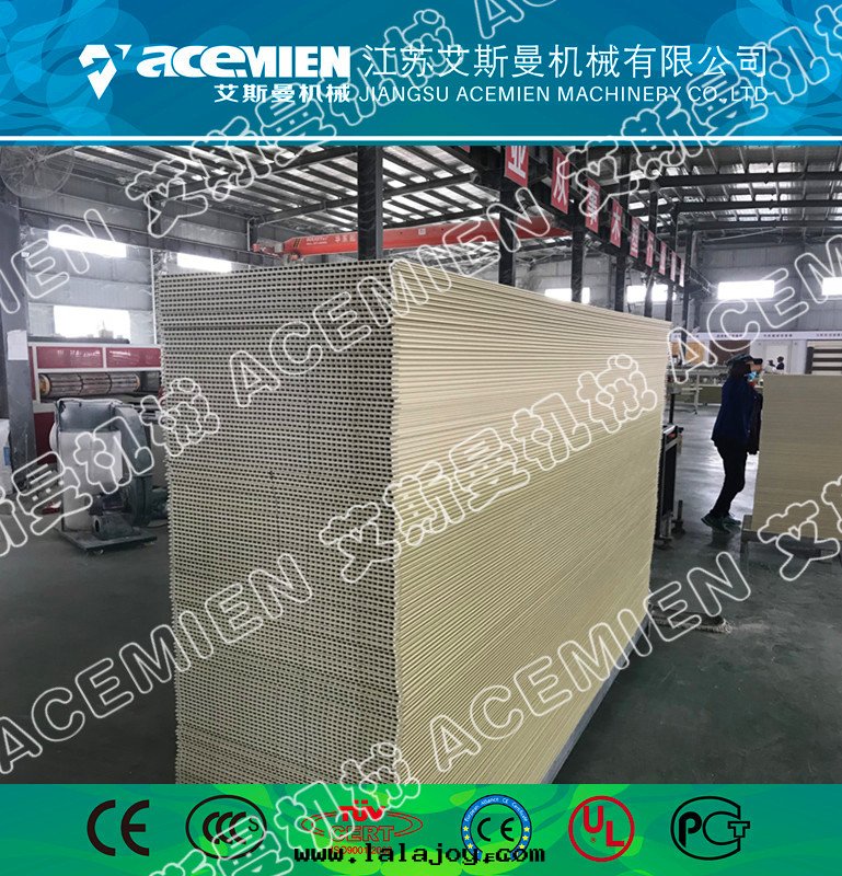 PVC快(kuài)裝(zhuāng)牆(qiáng)板設備