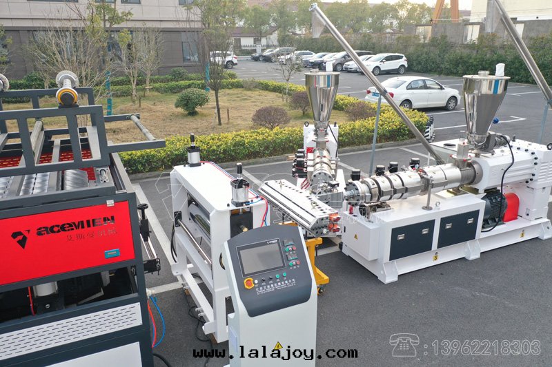 國(guó)內(nèi)合成(chéng)樹(shù)脂瓦(wǎ)設備廠(chǎng)家(jiā) 問(wèn)艾斯曼機(jī)械