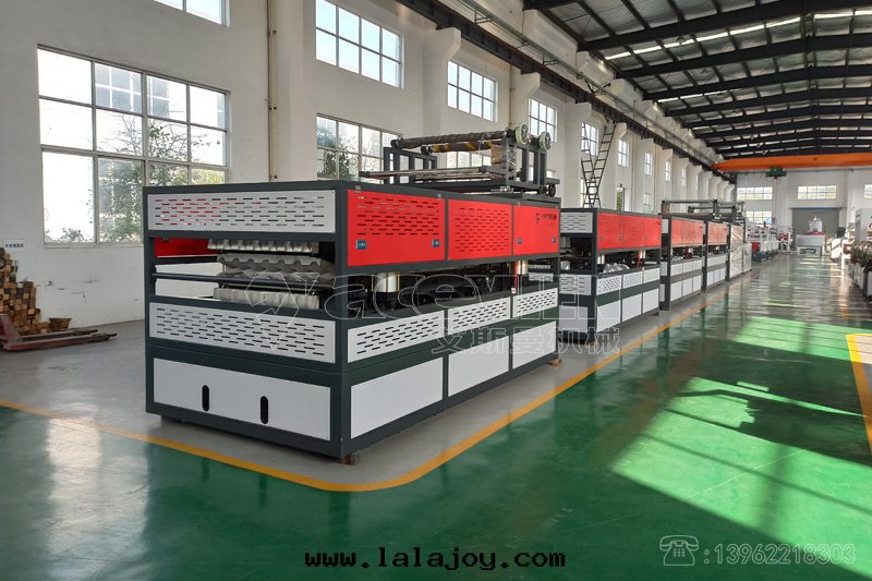 國(guó)內(nèi)合成(chéng)樹(shù)脂瓦(wǎ)設備廠(chǎng)家(jiā) 問(wèn)艾斯曼機(jī)械