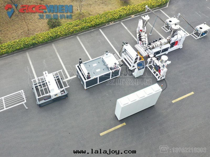 PVC仿古建築塑料瓦(wǎ)生(shēng)産線(xiàn)