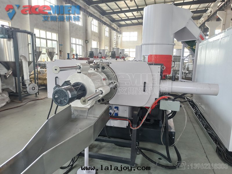 PP編織袋团(tuán)粒(lì)造粒(lì)機(jī)單螺杆双(shuāng)階(jiē)密实倉造粒(lì)生(shēng)産線(xiàn)