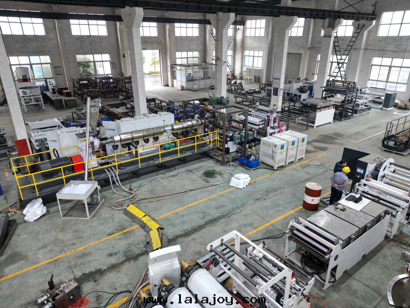 880mmPC透明(míng)瓦(wǎ)生(shēng)産線(xiàn) PET透明(míng)彩鋼(gāng)瓦(wǎ)生(shēng)産設備