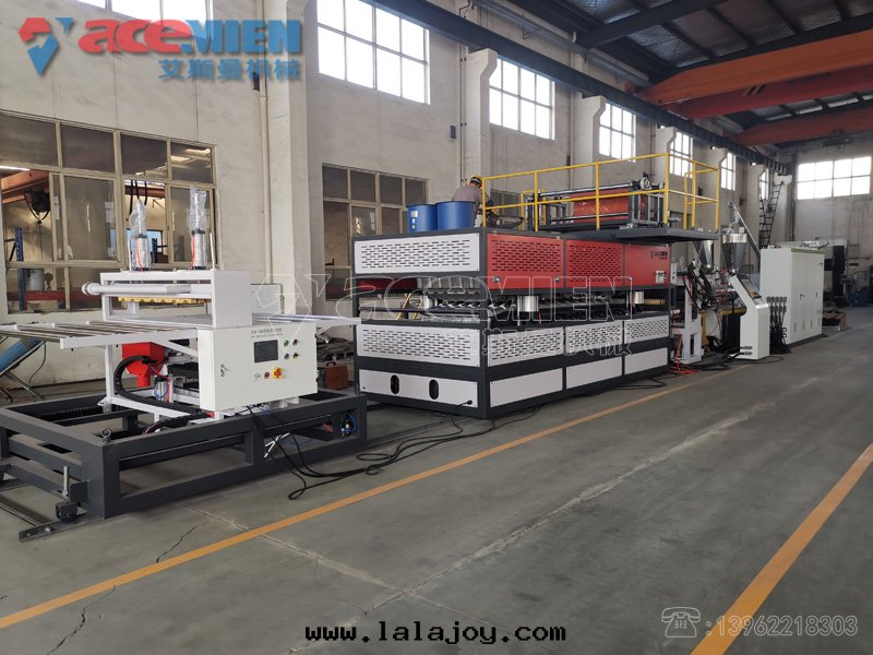 880-1050mm 四(sì)层(céng)ASA覆膜塑料琉璃瓦(wǎ)生(shēng)産線(xiàn) PVC仿古樹(shù)脂瓦(wǎ)設備